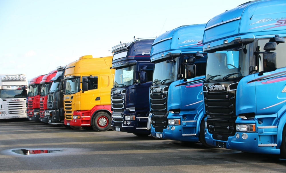 Эксперты рассказали о ценах на перевозки при перецепке грузовиков из ЕС