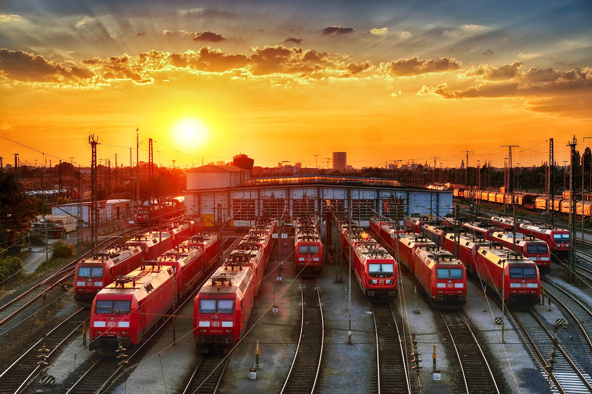 Первая в России высокоскоростная железнодорожная магистраль (ВСМ)