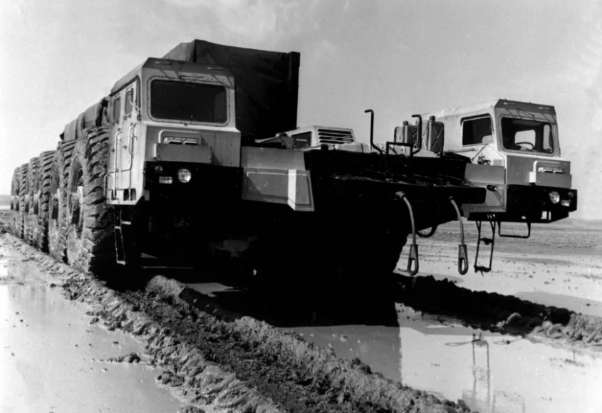 logistika-byvaet-i-takoy-posledniy-dinozavr-sssr